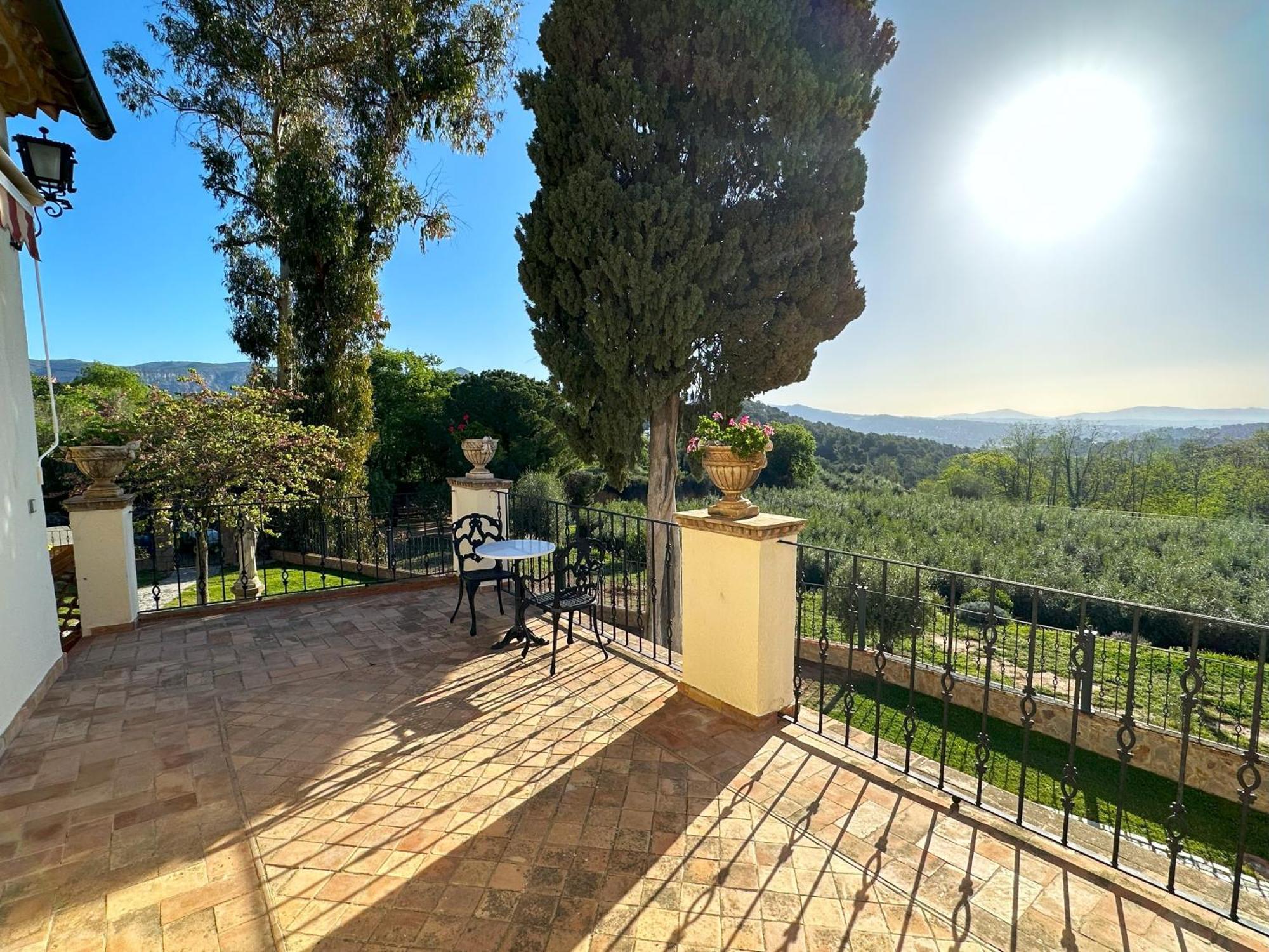 Masia Can Viver - Olive Oil Tourism B&B Bigues I Riells Exterior photo